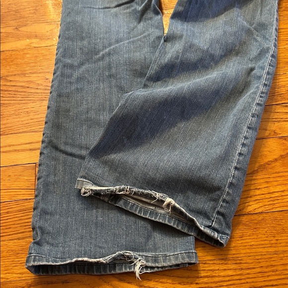 Banana Republic women’s jeans boot cut size 4 short / 27 - Picture 7 of 7